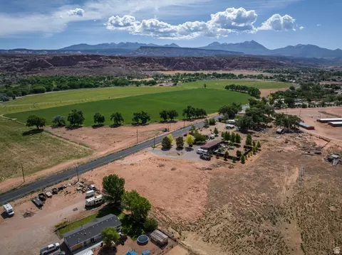 3190 S Spanish Valley Dr, Moab, UT 84532 photo 7