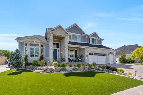 76 N Sunset Dr, Vineyard, UT 84059