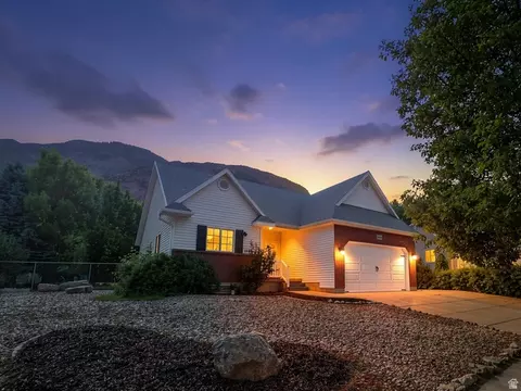 1290 N Fowler Ave, Ogden, UT 84404