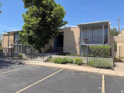 127 E 1100 N #4, Bountiful, UT 84010