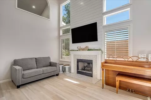 Living - 5248 S Clear Spring Ln E, Murray, UT 84117 photo 1 of 1