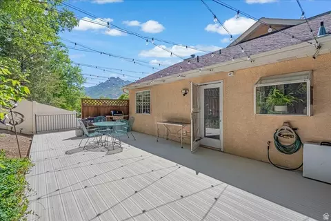 Exterior - 5248 S Clear Spring Ln E, Murray, UT 84117 photo 4 of 6