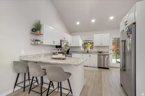 Kitchen - 5248 S Clear Spring Ln E, Murray, UT 84117 photo 1 of 5