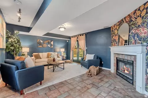Living - 7652 S 520 E, Midvale, UT 84047 photo 4 of 6