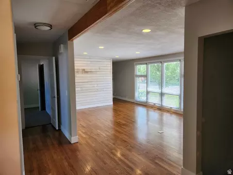 3592 S 2175 E, Millcreek, UT 84109 photo 4
