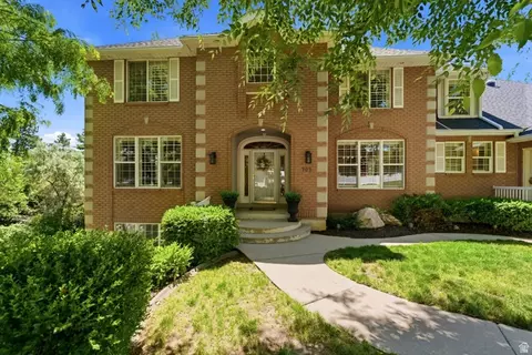702 E 200 N, Kaysville, UT 84037