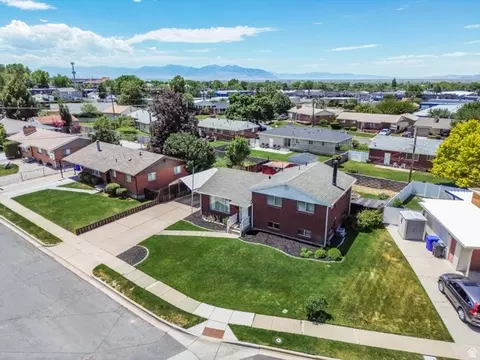 View/Area - 1308 S 400 W, Bountiful, UT 84010 photo 2 of 4