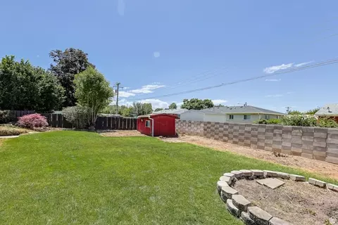 Exterior - 1308 S 400 W, Bountiful, UT 84010 photo 7 of 7