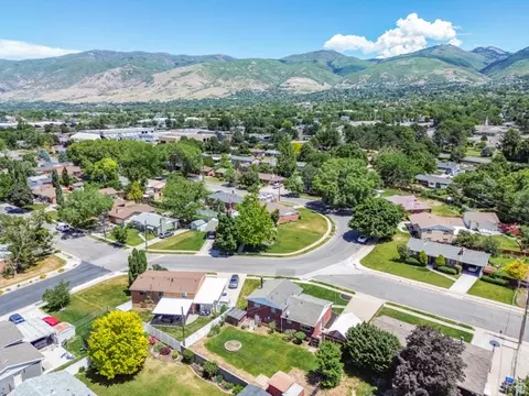 View/Area - 1308 S 400 W, Bountiful, UT 84010 photo 1 of 4
