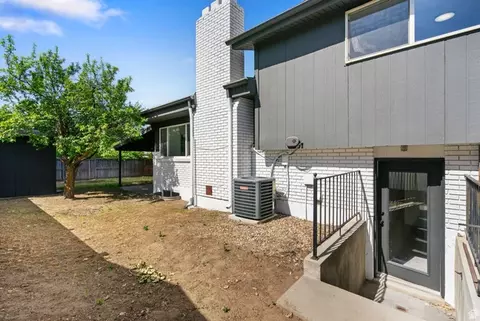 Exterior - 432 E Calnette Dr, Sandy, UT 84070 photo 5 of 11