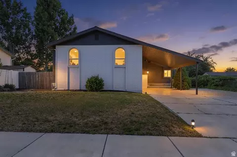 432 E Calnette Dr, Sandy, UT 84070