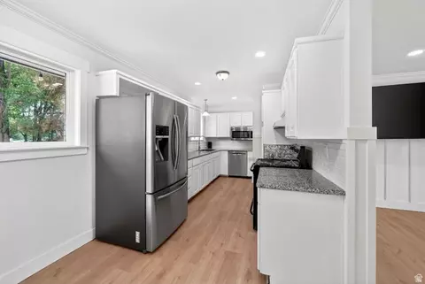 Kitchen - 281 W 2000 S, Orem, UT 84058 photo 1 of 3
