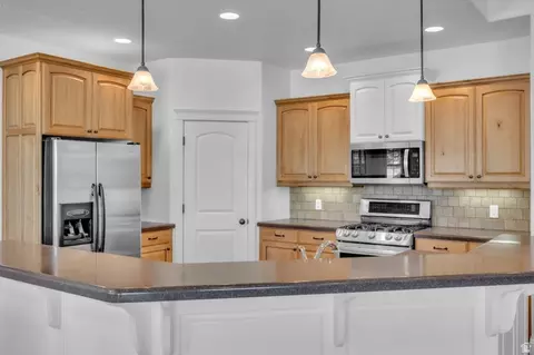 Kitchen - 487 E 500 N, Ephraim, UT 84627 photo 2 of 4