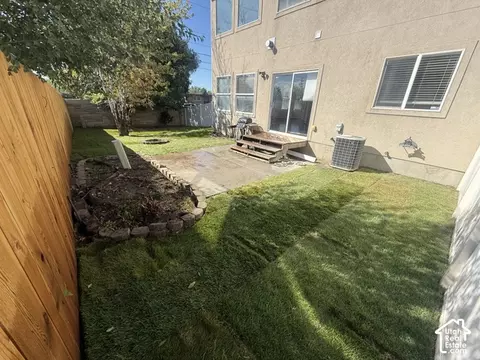 Exterior - 710 E Sandy Point Dr, Sandy, UT 84094 photo 4 of 4