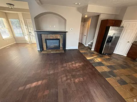 Living - 710 E Sandy Point Dr, Sandy, UT 84094 photo 5 of 7