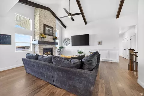 Living - 1318 E Abigail Ln, Eagle Mountain, UT 84005 photo 3 of 3