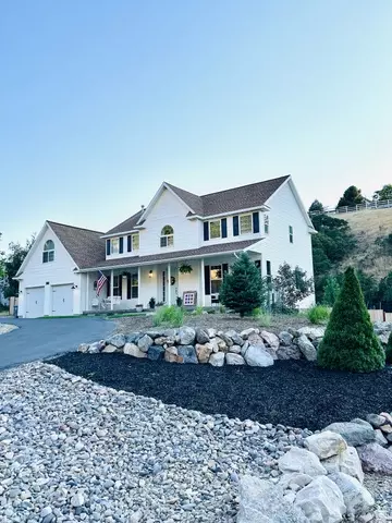 387 N Loafer Rd, Elk Ridge, UT 84651