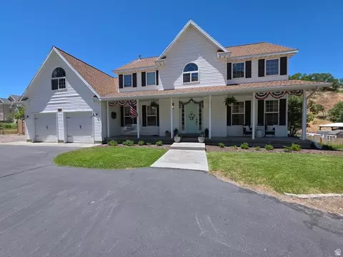 387 N Loafer Rd, Elk Ridge, UT 84651