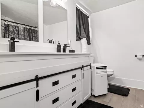 Bath - 170 Adams Ave, Ogden, UT 84404 photo 1 of 2