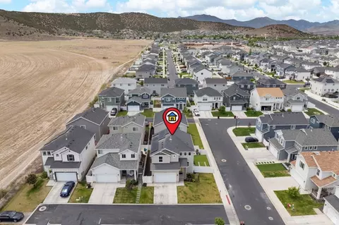 View/Area - 4722 E Lake Corner Dr, Eagle Mountain, UT 84005 photo 8 of 13