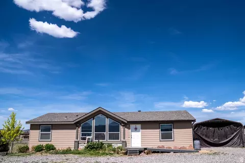 523 N 200 E # 13, Loa, UT 84747