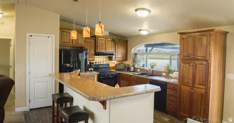 Kitchen - 523 N 200 E # 13, Loa, UT 84747 photo 1 of 4