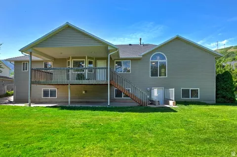 Exterior - 1832 E 7880 S, South Weber, UT 84405 photo 3 of 11
