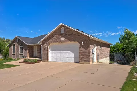 Exterior - 1832 E 7880 S, South Weber, UT 84405 photo 10 of 11