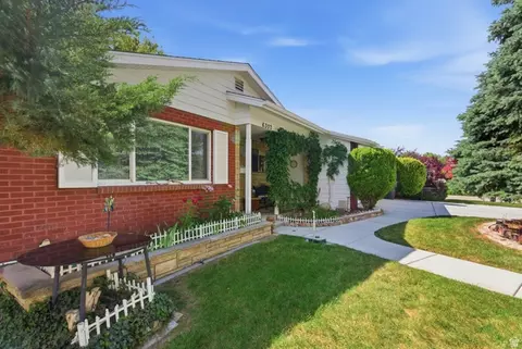 Exterior - 6302 Westridge St, Murray, UT 84107 photo 5 of 5