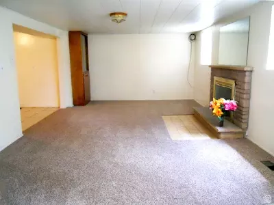 Living - 6302 Westridge St, Murray, UT 84107 photo 4 of 4