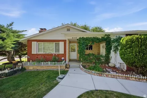 6302 Westridge St, Murray, UT 84107