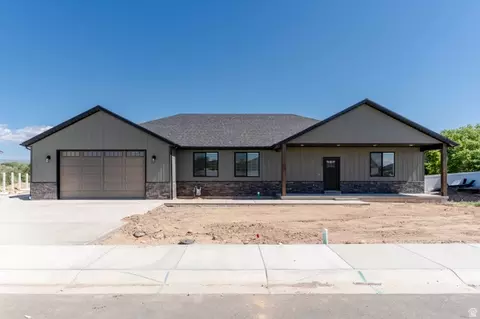 2203 E 1800 S #54, Naples, UT 84078