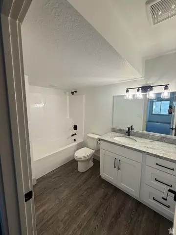 Bath - 1664 Aspen Dr, Logan, UT 84341 photo 8 of 8