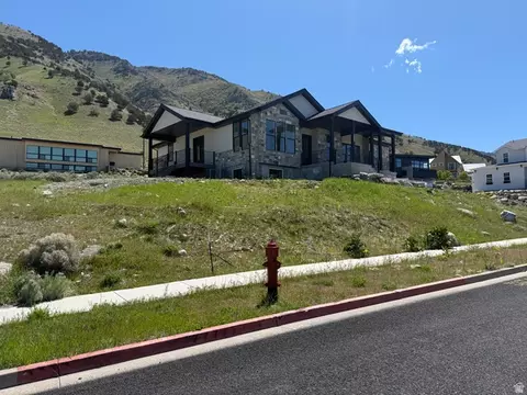 Exterior - 1664 Aspen Dr, Logan, UT 84341 photo 14 of 14