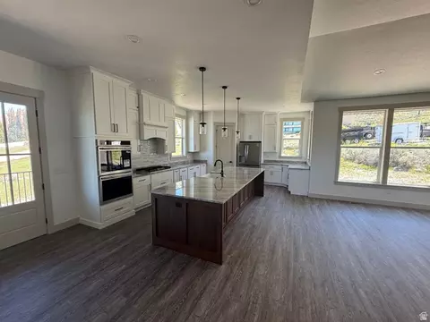 Kitchen - 1664 Aspen Dr, Logan, UT 84341 photo 2 of 2