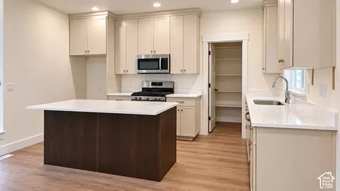 Kitchen - 763 E 800 S #16, Springville, UT 84663 photo 2 of 4