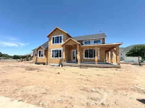 763 E 800 S #16, Springville, UT 84663 photo 2