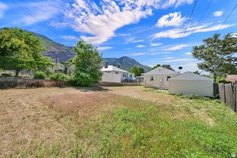 Exterior - 1610 E 22nd St S, Ogden, UT 84401 photo 3 of 5