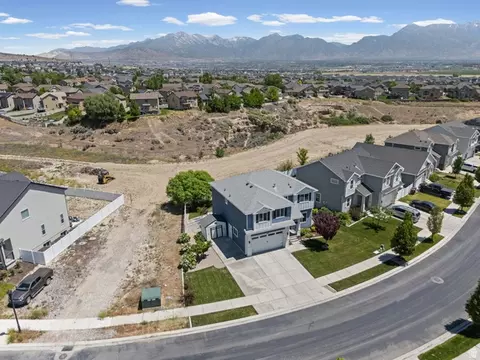 View/Area - 4693 E Silver Ridge Rd, Eagle Mountain, UT 84005 photo 5 of 9