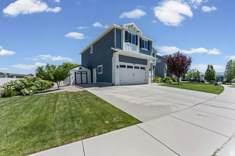 Exterior - 4693 E Silver Ridge Rd, Eagle Mountain, UT 84005 photo 7 of 7