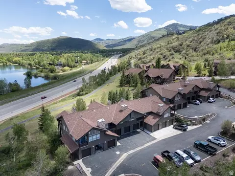 5135 Cove Dr # 204, Park City, UT 84098