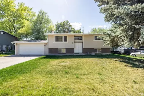 66 S 100 E, Hyrum, UT 84319
