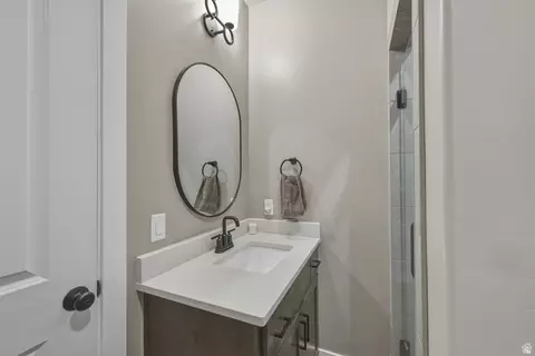 Bath - 25695 N 9260 E # 4, Fairview, UT 84629 photo 4 of 5