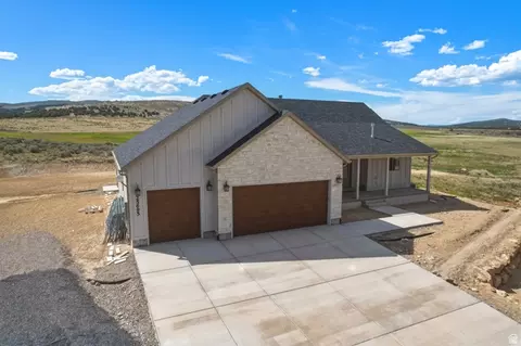 Exterior - 25695 N 9260 E # 4, Fairview, UT 84629 photo 3 of 9