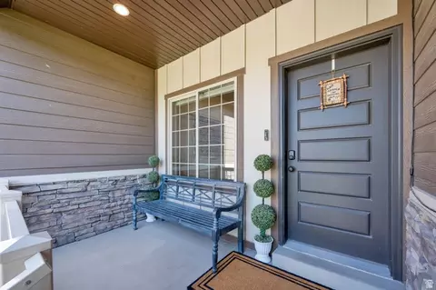 Exterior - 1176 E 800 S, Provo, UT 84606 photo 7 of 10