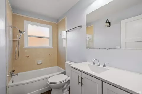 Bath - 3323 Jackson Ave, Ogden, UT 84403 photo 1 of 1