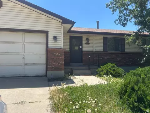 995 W River Cir, Murray, UT 84123