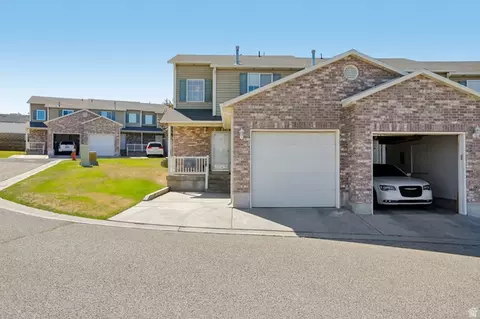 4827 S 1800 W #32, Roy, UT 84067