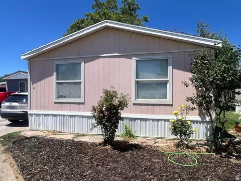 75 W 250 N #11, Clearfield, UT 84015