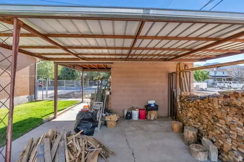 Exterior - 634 E 400 N, Orem, UT 84097 photo 7 of 12